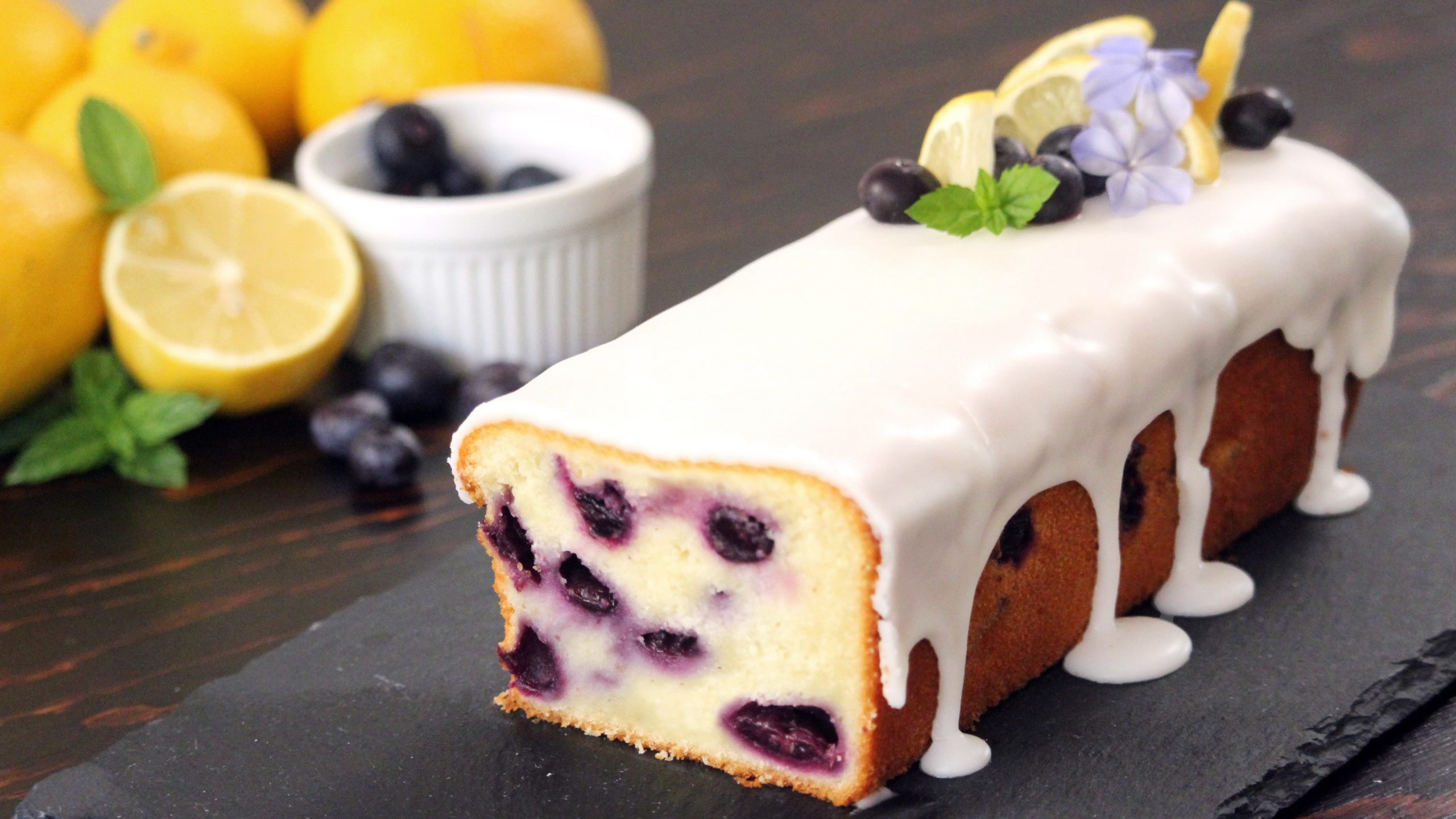 BLUEBERRY LEMON POUND CAKE