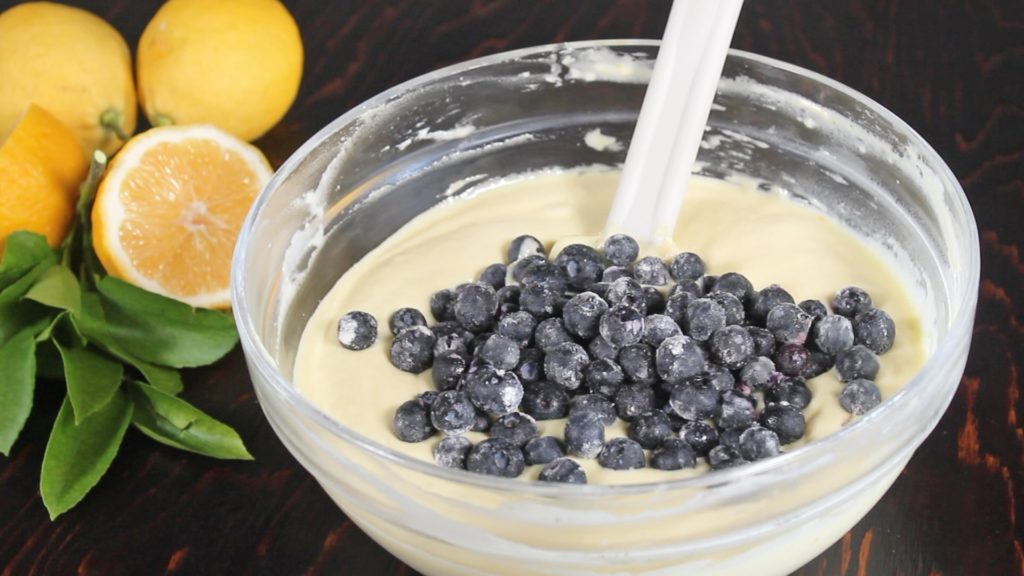 blueberry lemon muffins