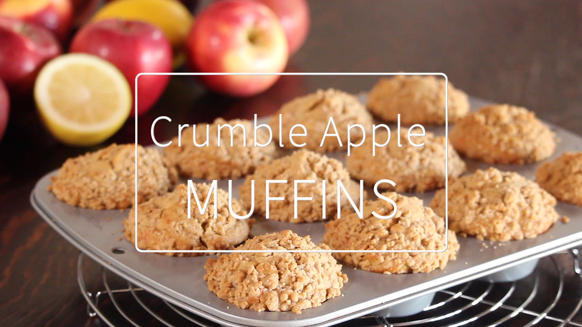 APPLE CRUMBLE MUFFINS