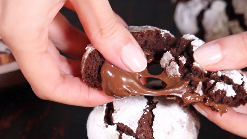 NUTELLA CRINKLE COOKIES