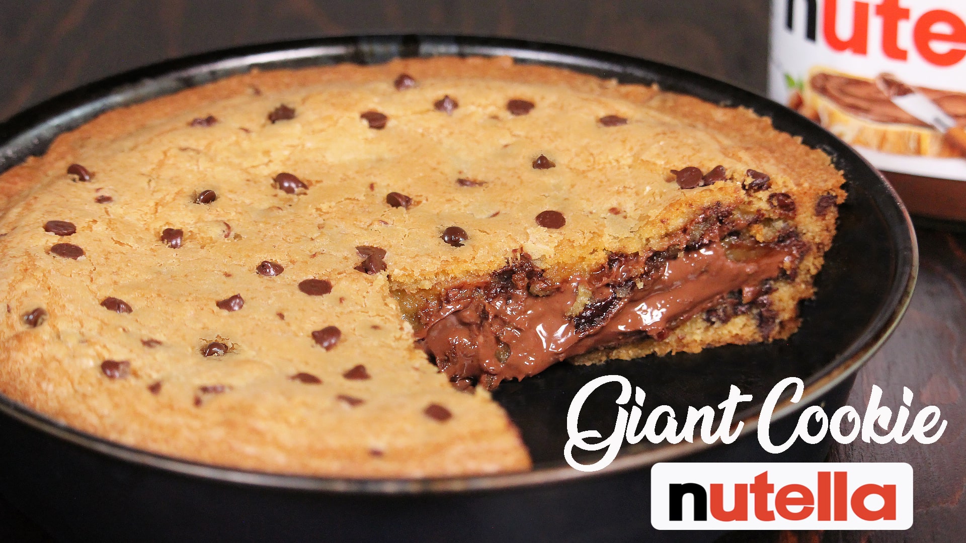 NUTELLA COOKIE SKILLET