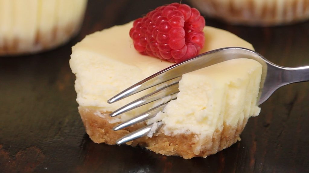 mini cheesecake