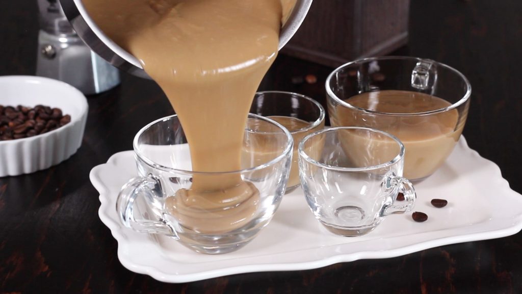 coffee dessert pudding