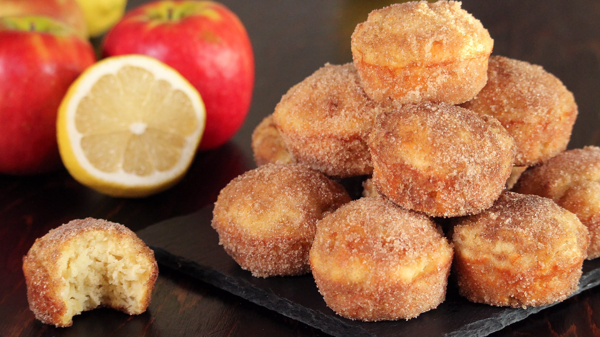 APPLE DOUGHNUT MUFFINS