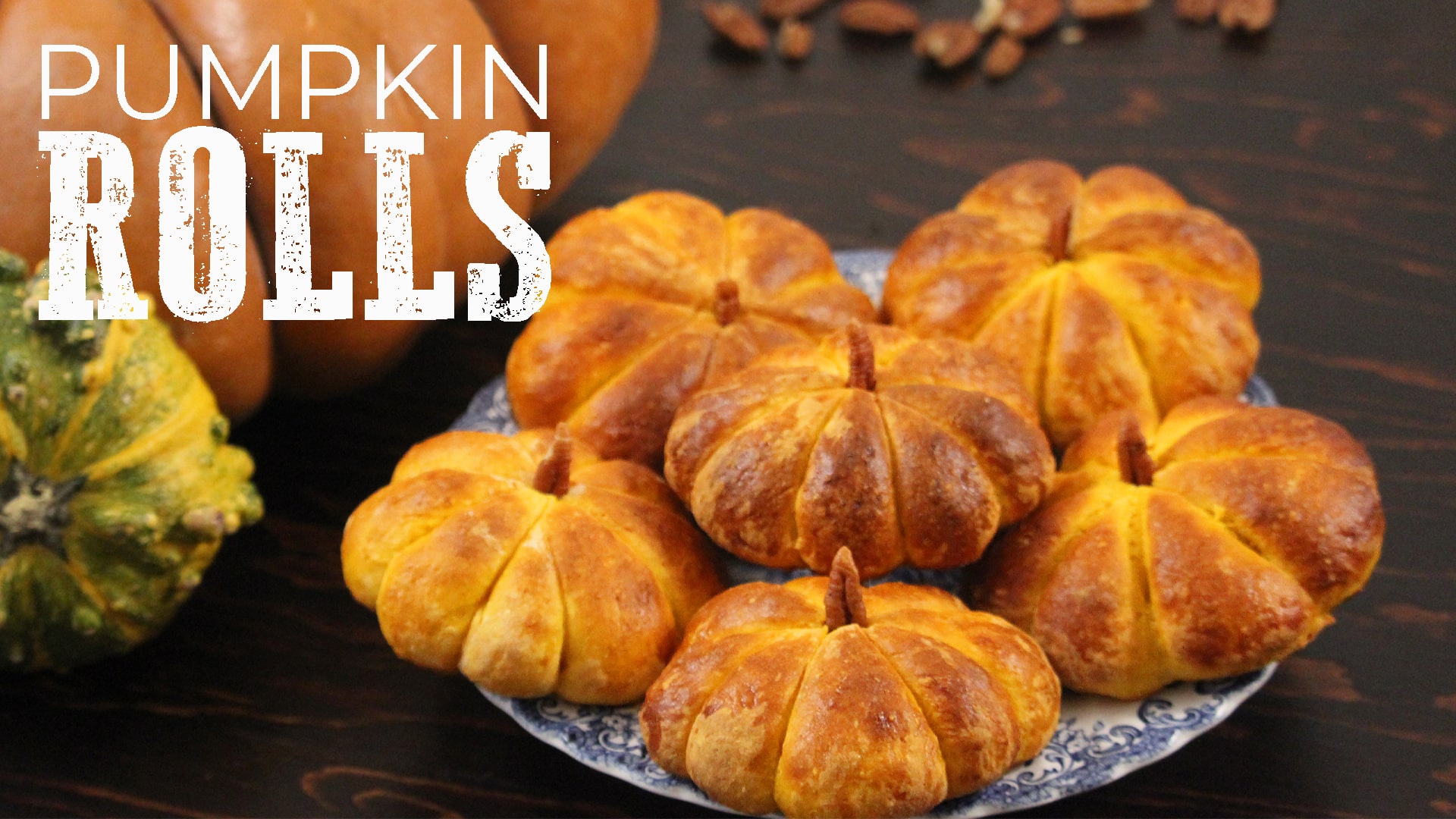 PUMPKIN BUNS