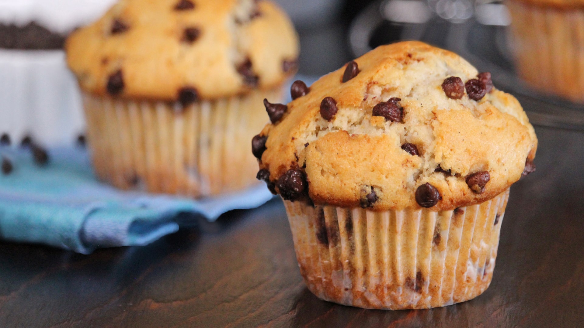 eggless choco chip muffins