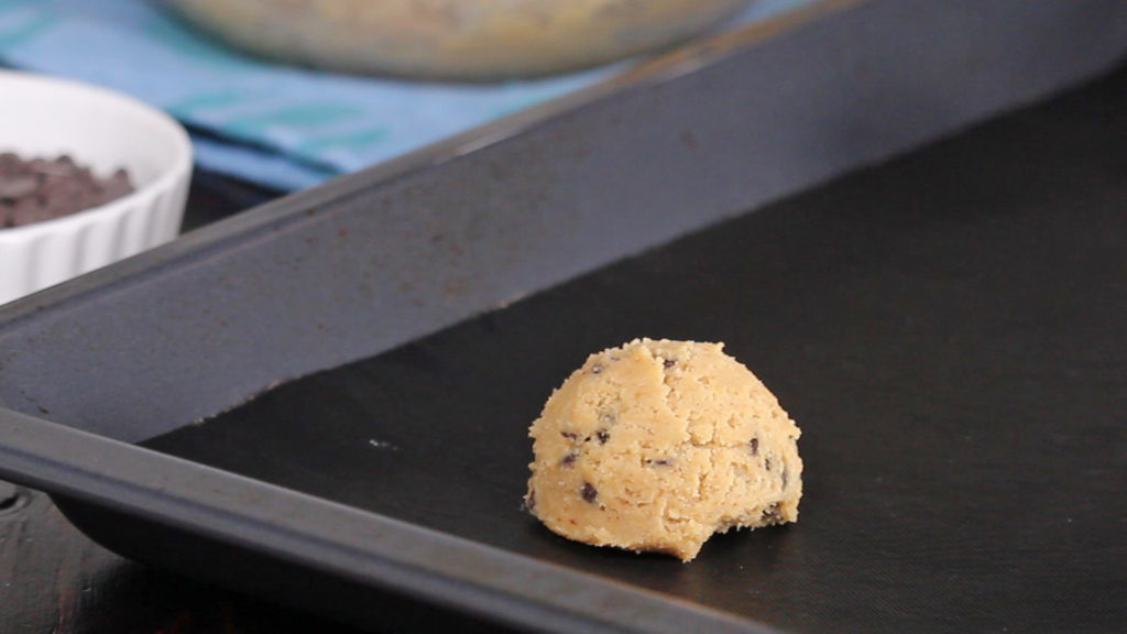 eggless chocolate chip cookies