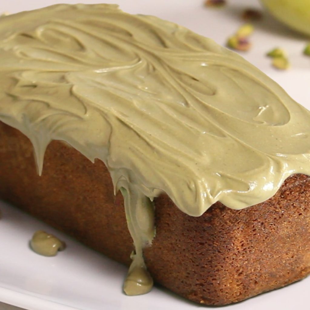 PISTACHIO CAKE